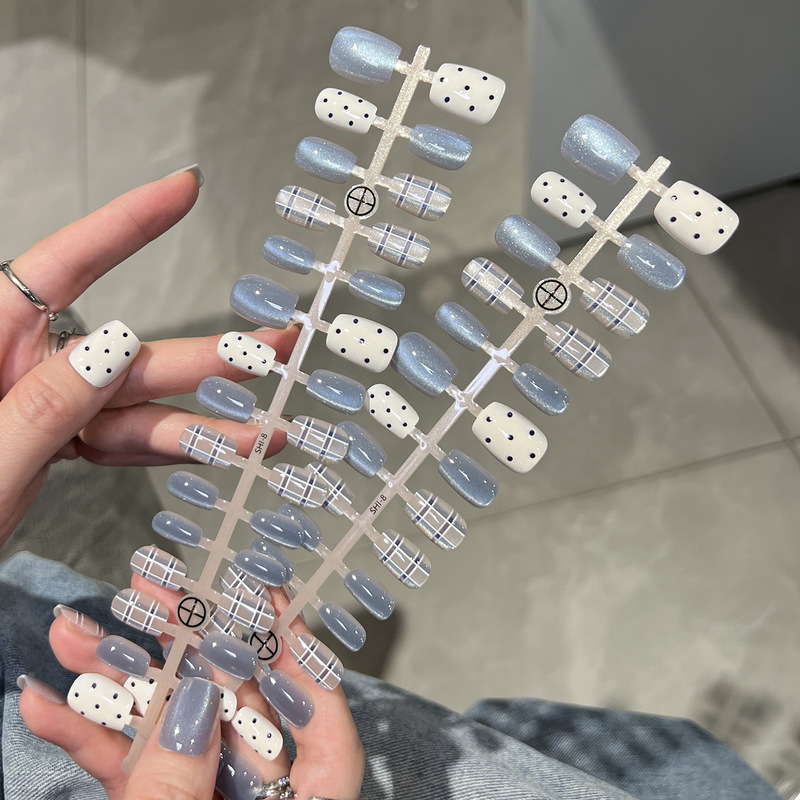 Blue-toned plaid polka dot cat-eye short square press-on nails, trendy and fresh college style, gentle false nail tips wholesale Blue-toned plaid polka dot cat-eye short square press-on nails, trendy and fresh college style, gentle false nail tips wholesale