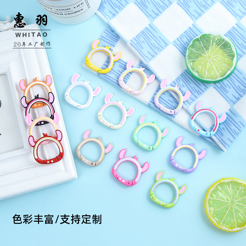 Cartoon Patterned Stitch Spring Buckle Creative Versatile Hanging Buckle Bag Doll Pendant Keychain DIY Accessories Cartoon Patterned Stitch Spring Buckle Creative Versatile Hanging Buckle Bag Doll Pendant Keychain DIY Accessories