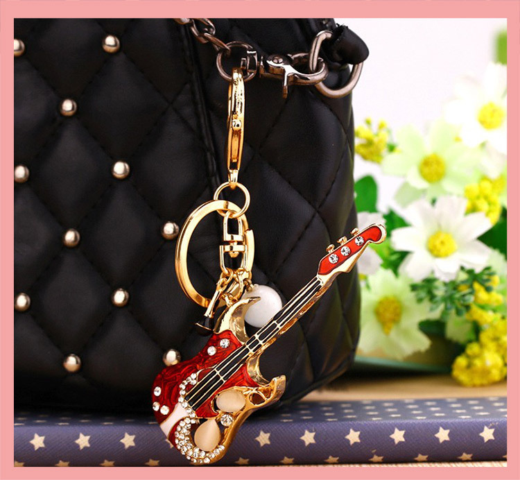 40g Weight Keychain Classification 1 Piece Quantity Cute Guitar Cherry Panda Metal Unisex Keychain
