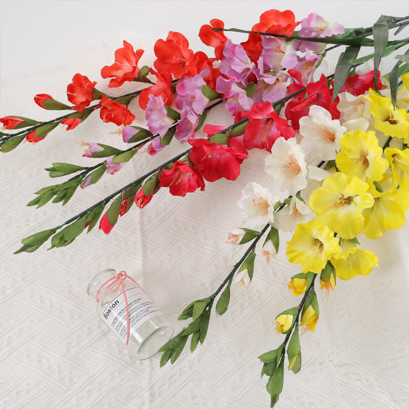 廠家供應 仿真花大劍蘭 仿真植物假花 婚慶客廳家居裝飾花
