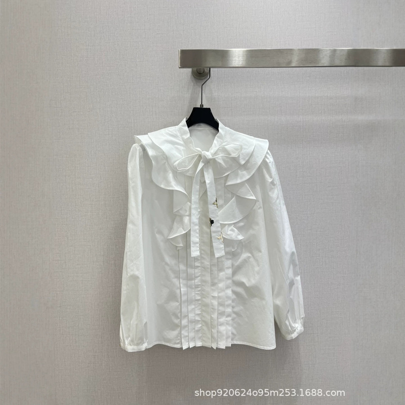 26 New Spring and Summer French-Style Ruffled Lace-Up Shirt with Logo Metal Square Decoration on the Cuffs, Elegant and Sweet Style 26 New Spring and Summer French-Style Ruffled Lace-Up Shirt with Logo Metal Square Decoration on the Cuffs, Elegant and Sweet Style