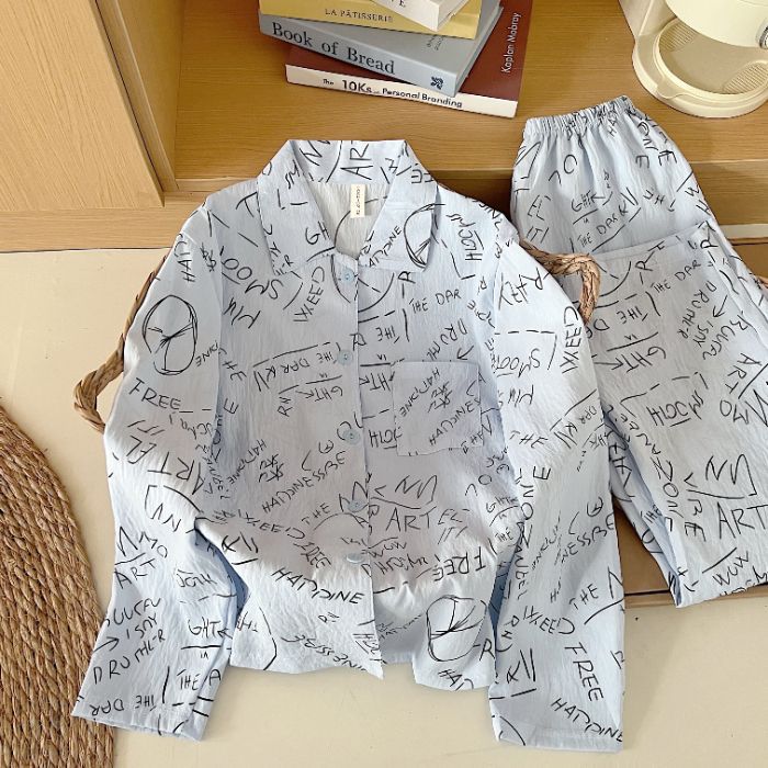 Pijamas de algodón nubes al por mayor transfronterizos mujeres primavera y otoño manga larga lindos cardigans de dibujos animados sueltos con solapas ropa de hogar se puede usar fuera