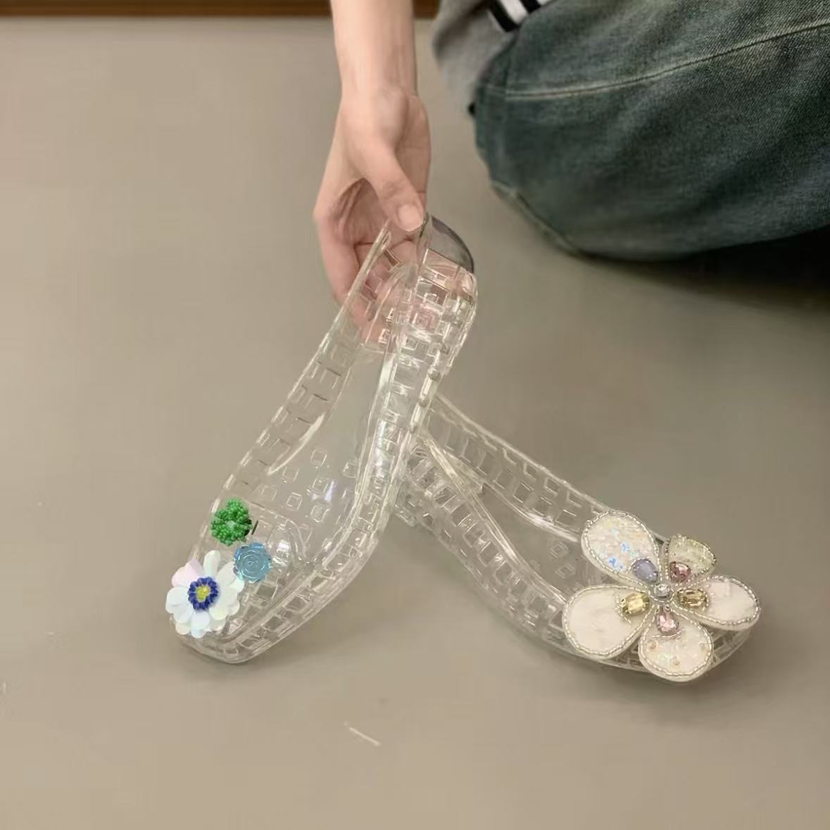 Sandalias de Gelatina con Flores PVC Secado Rápido Transpirable