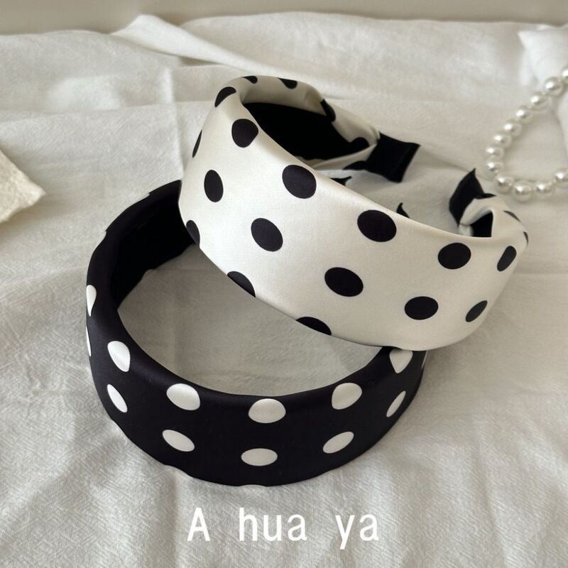 French-Style Retro Elegant Wide Black and White Polka Dot Satin Headband, Hong Kong Style Gentle and Fashionable Headband, Korean Version Personalized Hairpin French-Style Retro Elegant Wide Black and White Polka Dot Satin Headband, Hong Kong Style Gentle and Fashionable Headband, Korean Version Personalized Hairpin