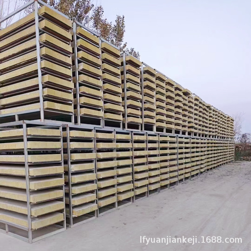 复合岩棉板保温隔热屋顶保温板防火隔离带电梯井隔热隔音岩棉板