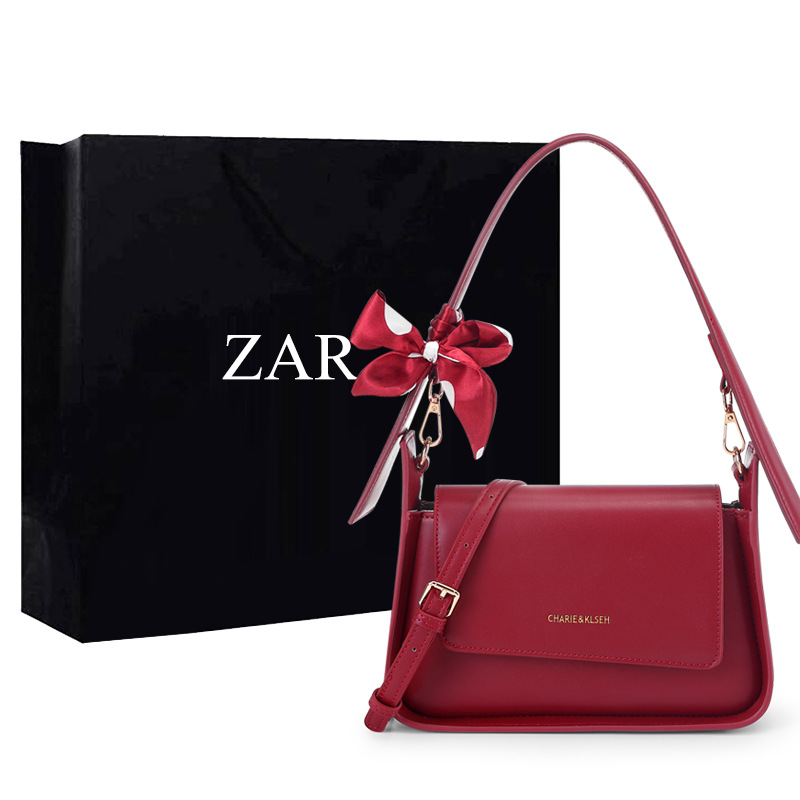 Hong Kong compra bolsos rojos, bolsos de brazo de mujer, bolsos de boda de lujo ligero, bolsos de mano de regazo diarios