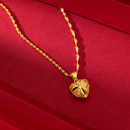 Brass gold-plated love gold necklace Imitation gold necklace Cross-border wedding sand gold ethnic style peach heart water wave necklace for women