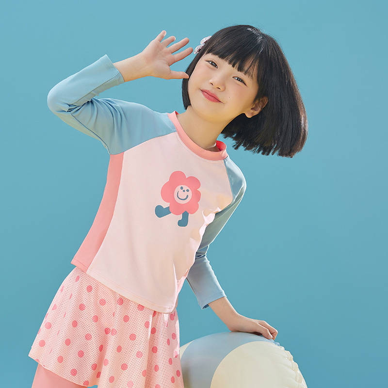 2025 new children's swimwear girls sports long sleeve trousers split skirt children's professional fashion swimwear wholesale