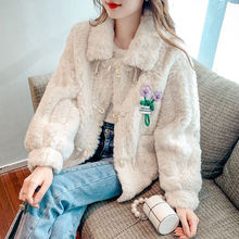 羊羔毛皮毛一体娃娃领外套女冬装2025年新款短款加厚仿兔毛皮草
