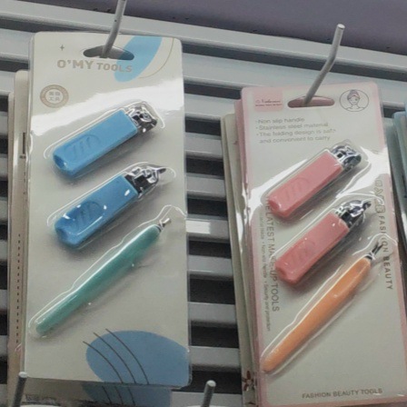 38 Clase de uñas de acero inoxidable cortadora de uñas herramientas de archivos de manicuras de dibujos animados conjunto de manicuras 2 piezas