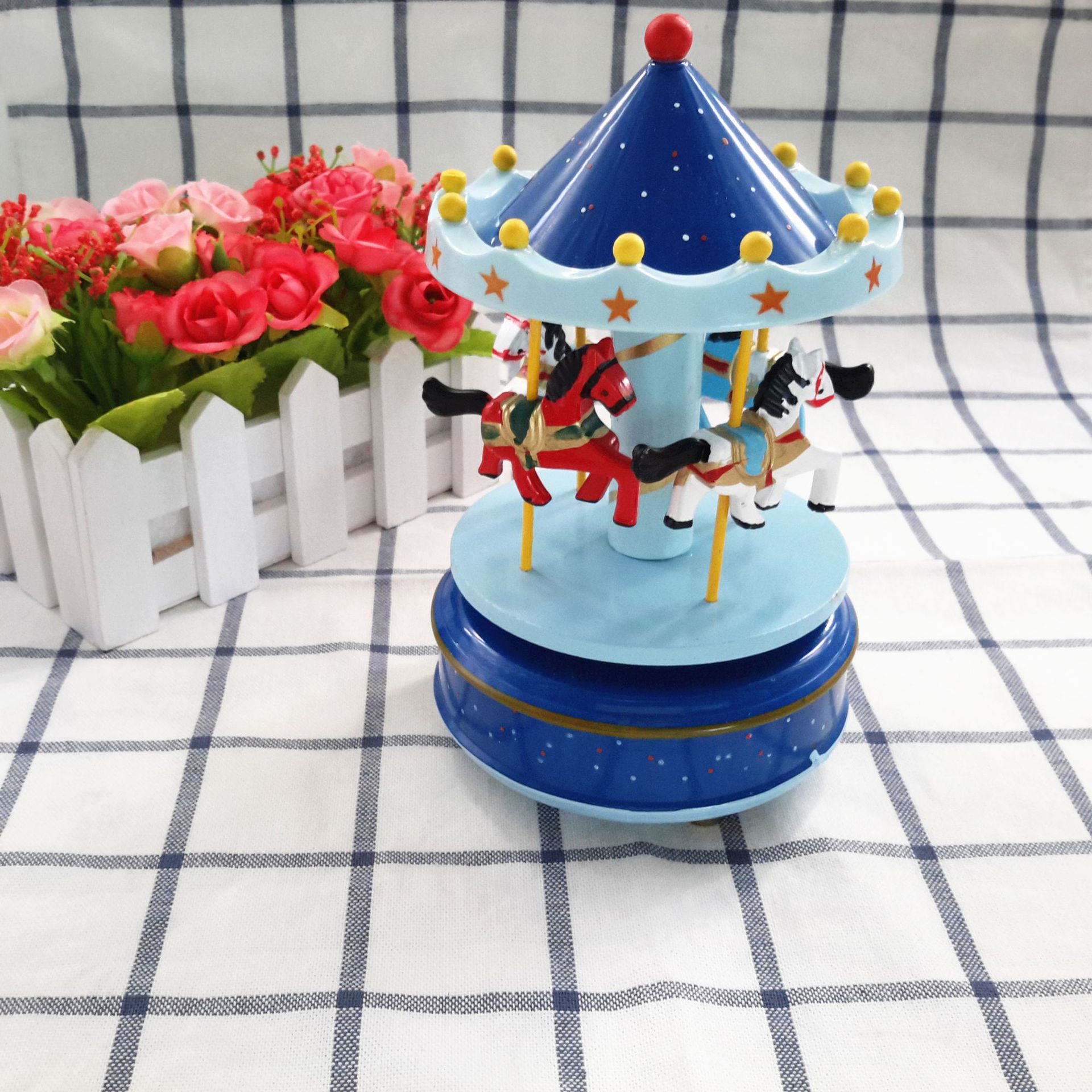 Sky City Carrusel Caja de música pareja creativo Regalo de Cumpleaños juguete accesorios para hornear plug-in