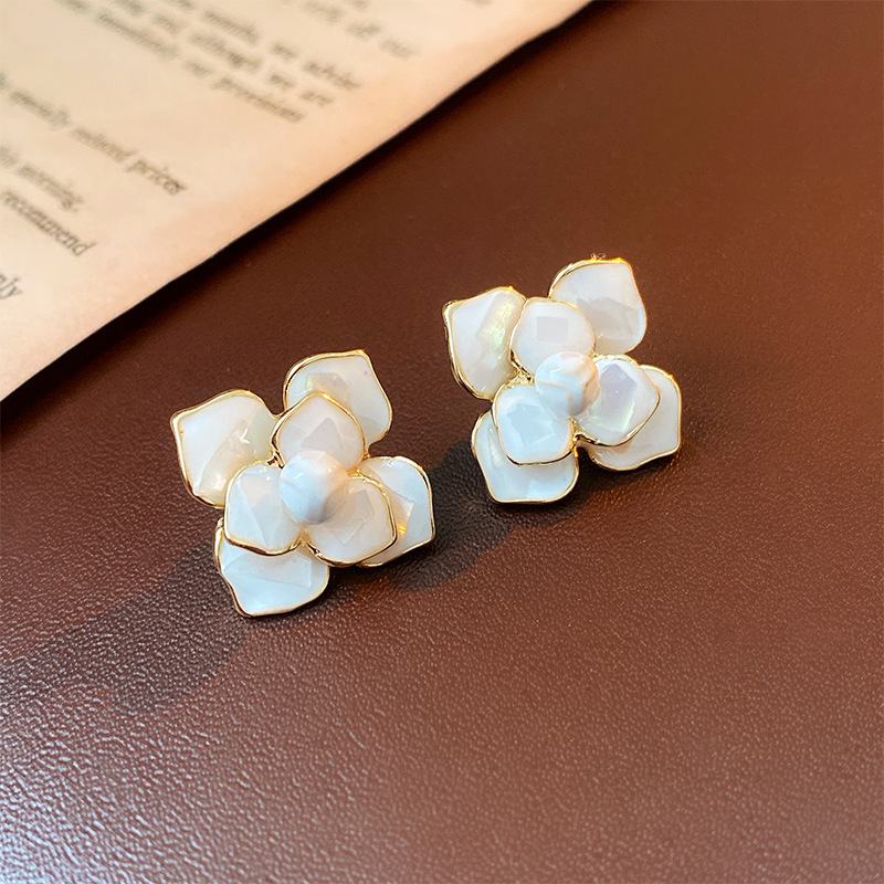 中古vintage珐琅花朵耳环复古宫廷风耳钉精致夸张耳饰设计感小众|undefined