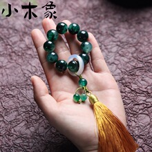 �h��ˮ�ݾG���������ֳ��ִ�Ů��������LС����ָ���ܭh�@ָ��