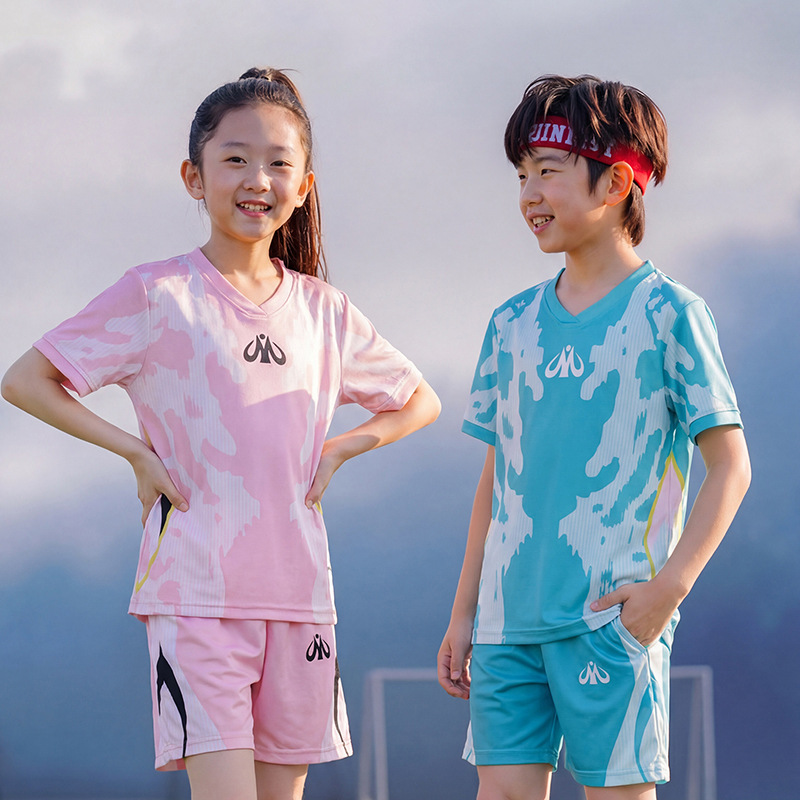 Trajes de fútbol infantil transfronterizos de verano, trajes de entrenamiento para estudiantes primarios, uniformes deportivos de niños y niñas, camisetas de secado rápido image 3