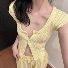 纯欲甜美V领黄色短袖针织衫夏季新款显瘦单排扣开衫上衣