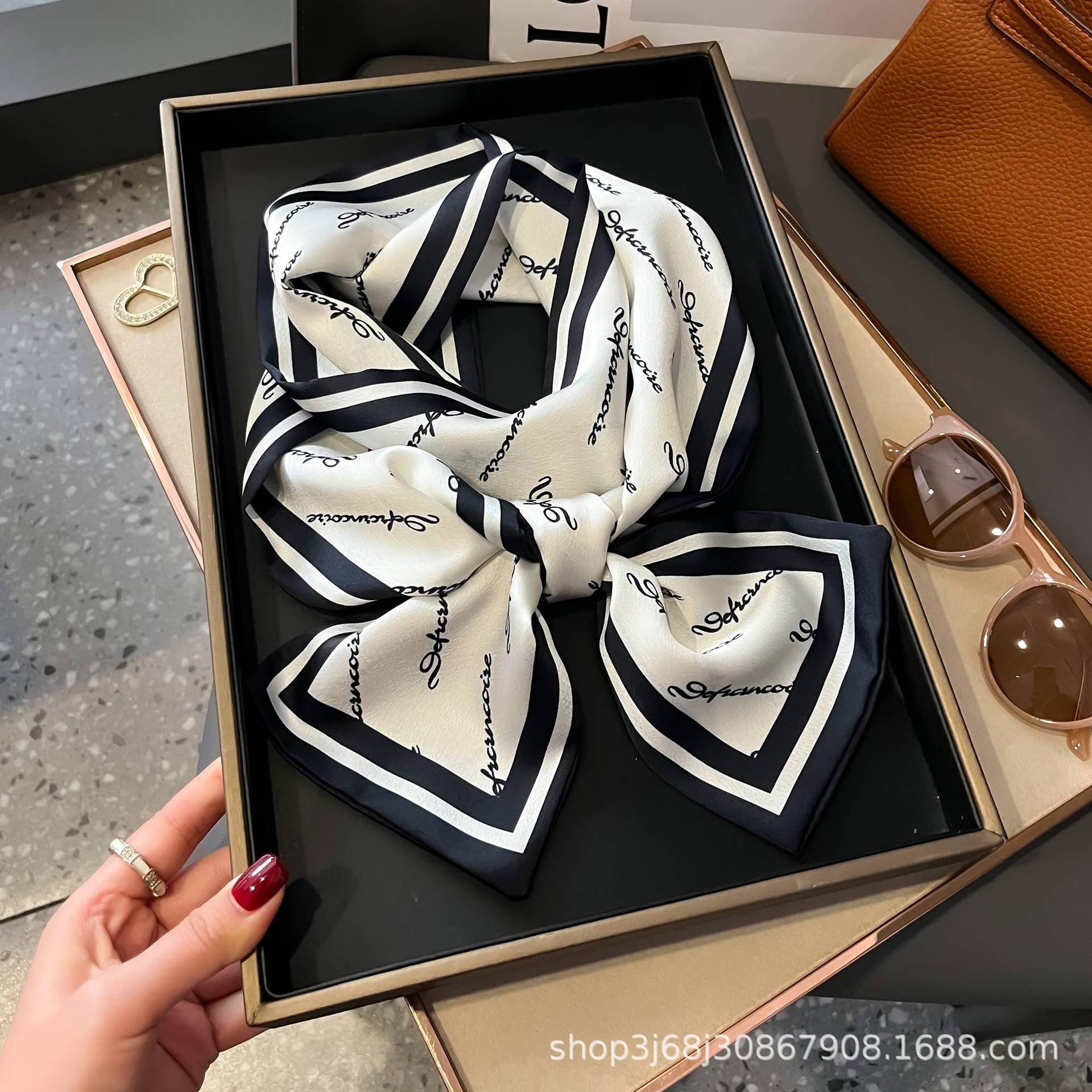 20 cintas blancas en inglés