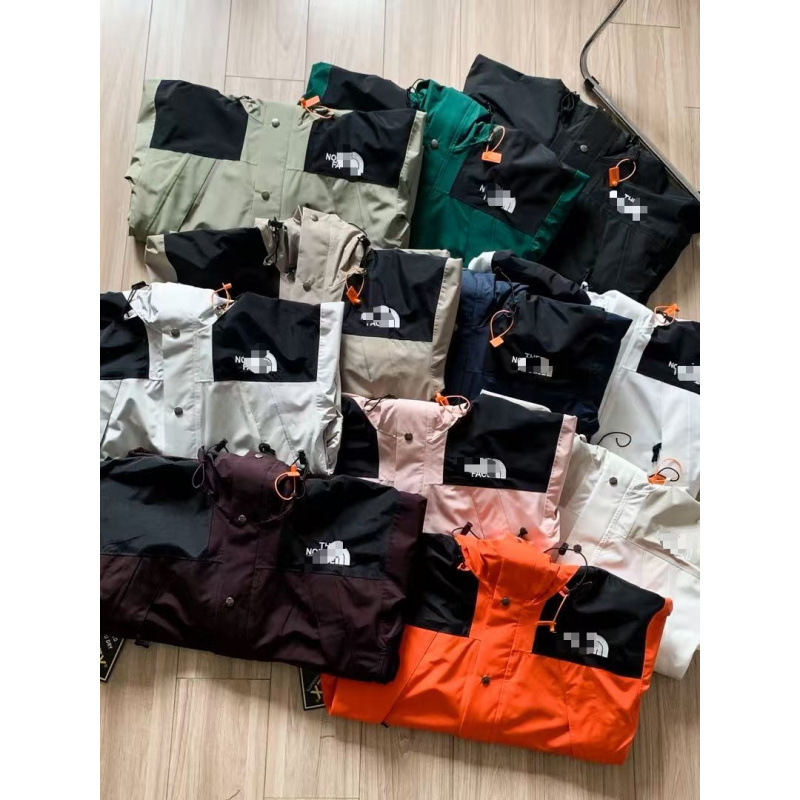 Putian 1990 windbreaker, American version of the TNF North Face jacket, unisex outdoor windproof and waterproof mountaineering apparel Putian 1990 windbreaker, American version of the TNF North Face jacket, unisex outdoor windproof and waterproof mountaineering apparel