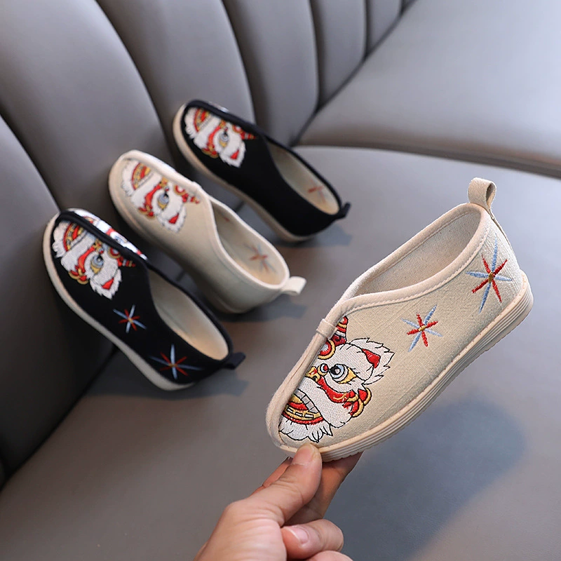 Новая детская осенняя обувь ханьфу, туфли с вышивкой в ​​виде танца льва, традиционный костюм, туфли с вышивкой, этническая обувь, пекинская тканевая обувь