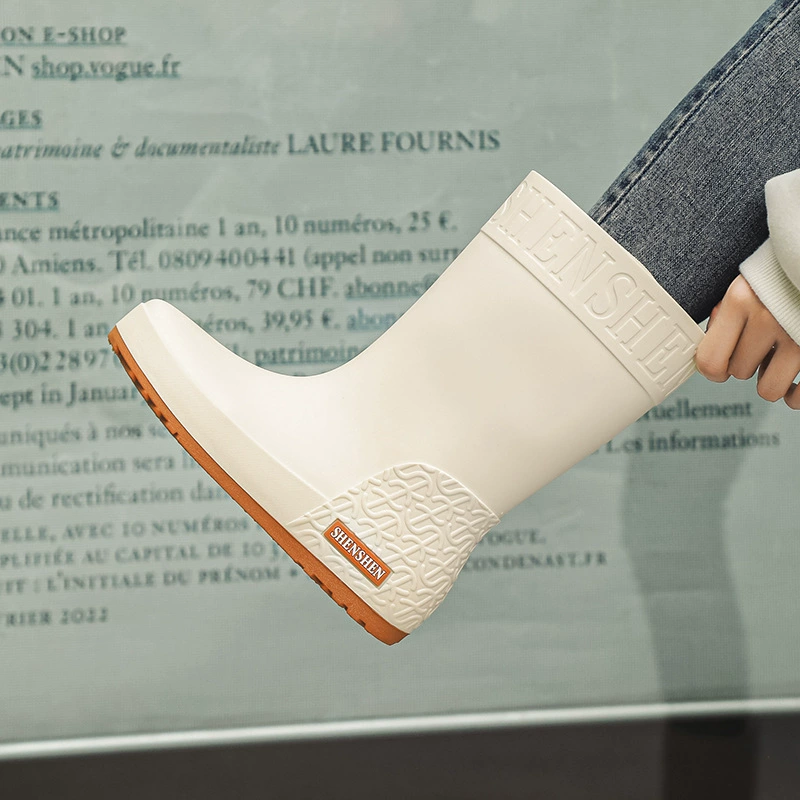 Трансграничные резиновые сапоги, женские модные резиновые сапоги средней длины на толстой подошве, износостойкие резиновые сапоги, уличная болотная обувь, кухонные магазины, автомойка, нескользящая резиновая обувь