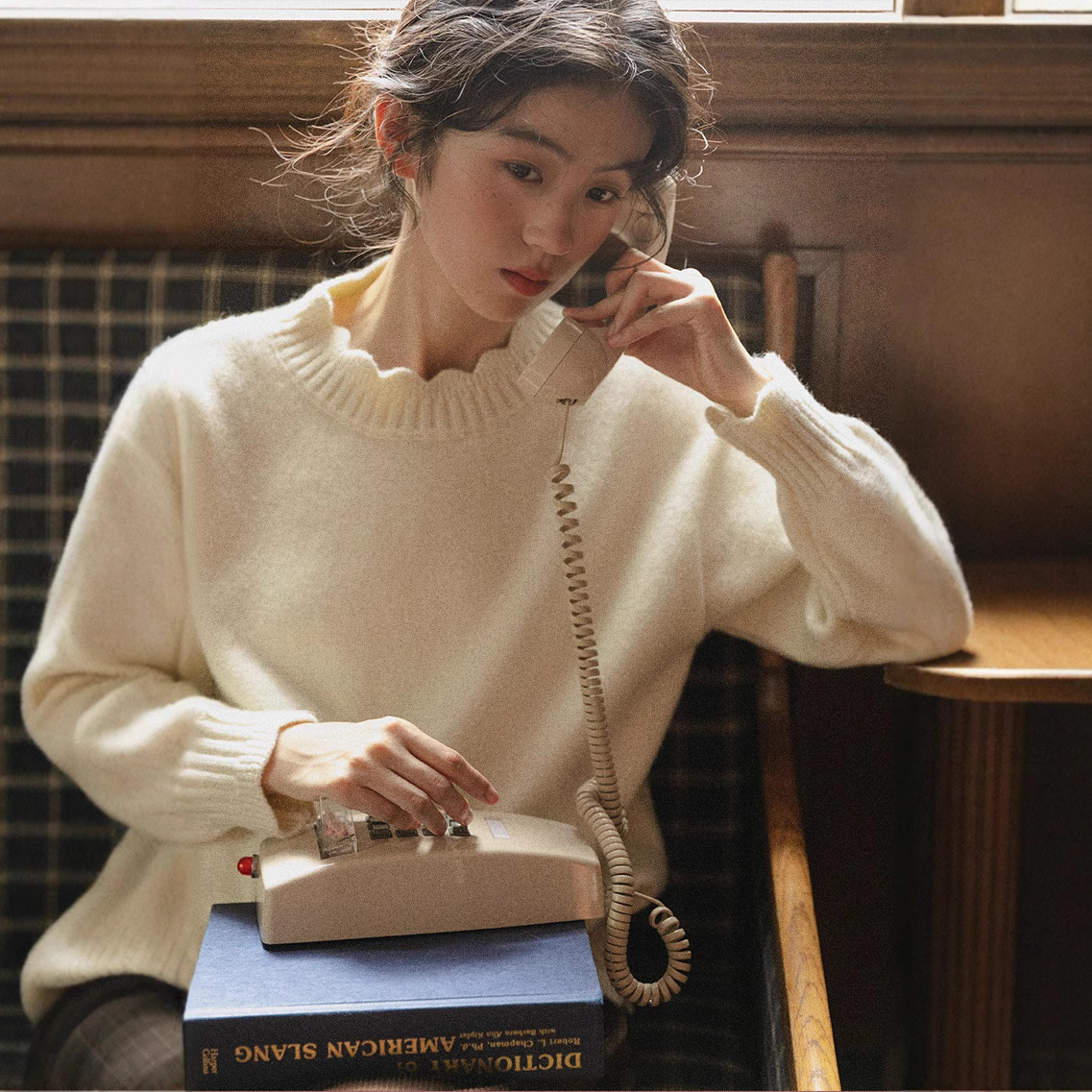 Nesoulum creamy-white Lace Knitted Sweater Women's Autumn and Winter Vintage Pullover Lazy Style Soft Waxy Inner Top