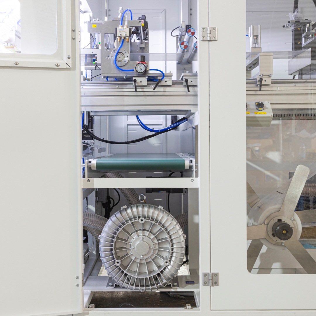 护理垫生产线 医院/养老院专用护理垫设备防渗透透气材料复合成型