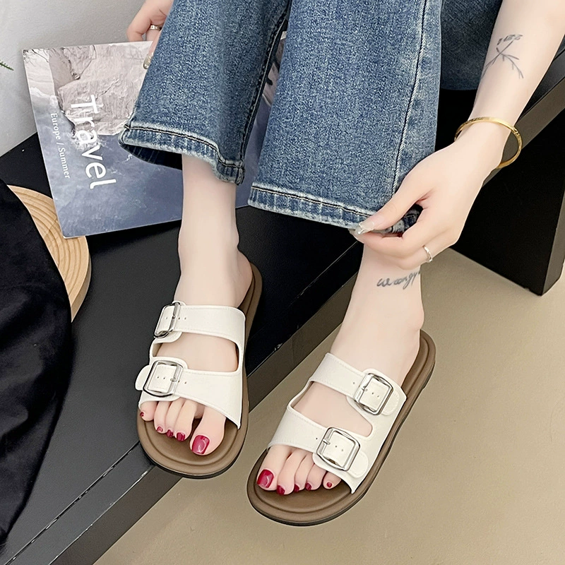 Летние новые тапочки женские модные дикие квадратные пряжки