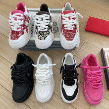 明星同款V家大柳钉小白鞋女厚底松糕时尚增高透气运动休闲鞋潮男