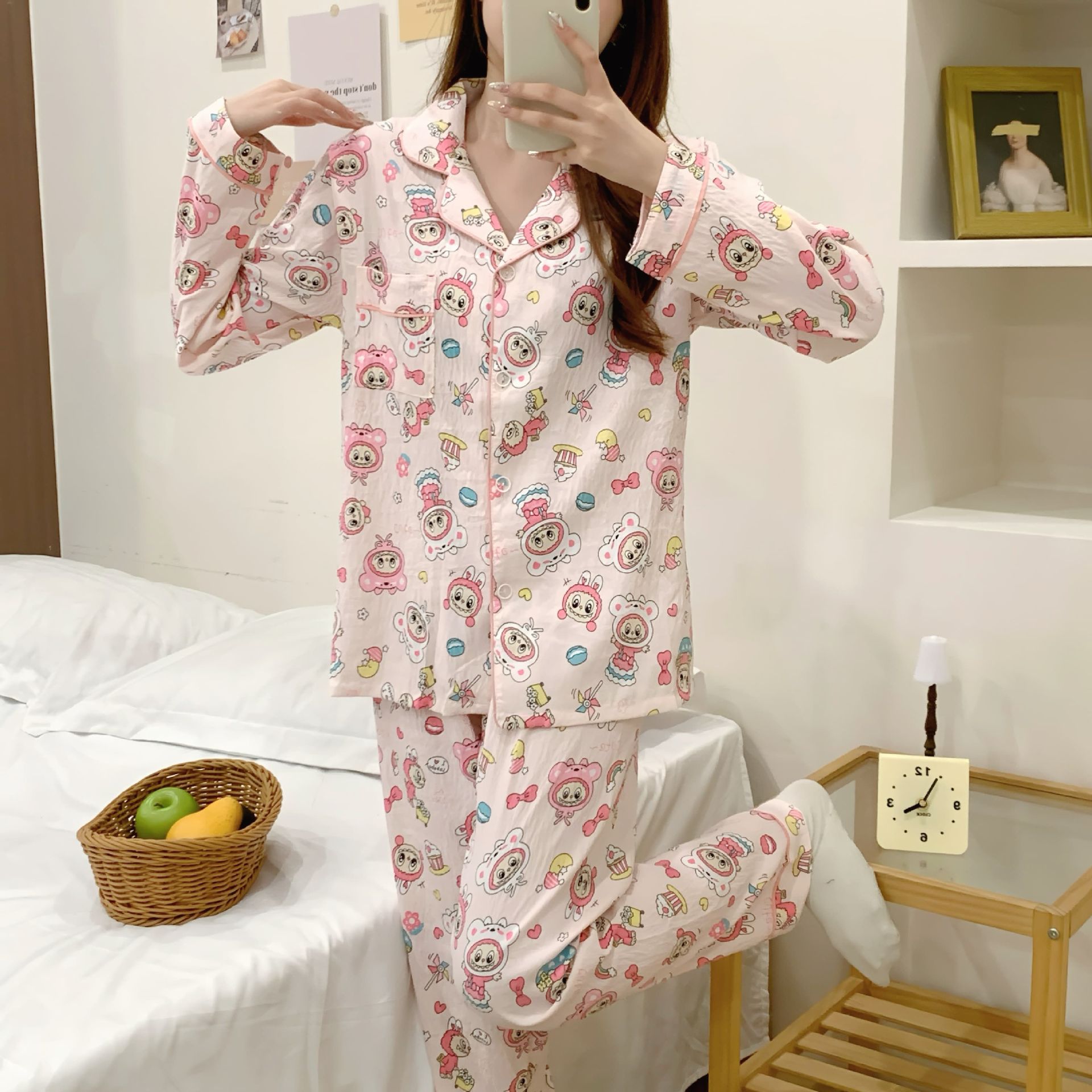 Al por mayor transfronterizo nuevo pijama de mujer pantalones de manga larga nubes de algodón lindos dibujos animados estudiantes cardigan con solapa cubierta de ropa para el hogar