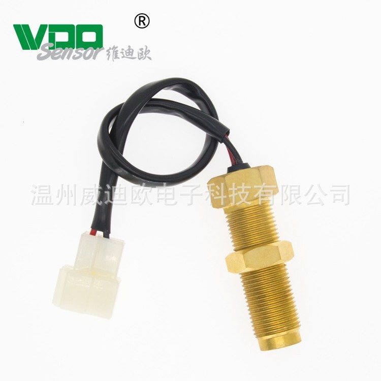 适用农用车工程机械设备发动机发电机转速传感器测速探头M18*1.5