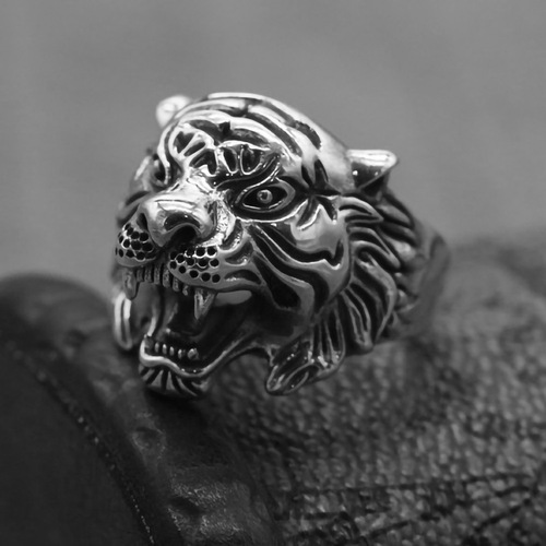 Cross-border foreign trade retro alloy men's ring European and American personalized tiger head alloy ring Alloy casting model