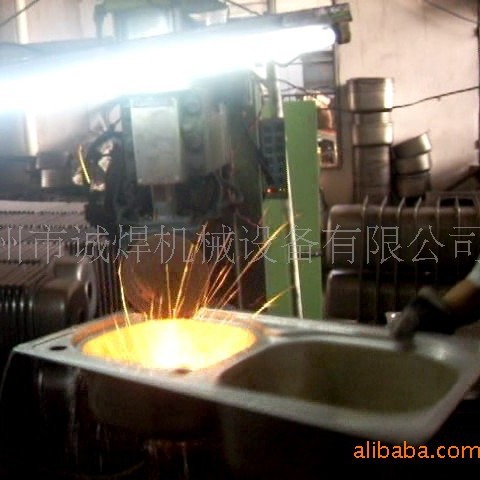 苏州诚焊供应洗手盆环缝滚焊机、水槽自动滚焊机、炸蓝滚焊机