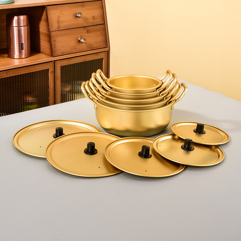 New hot-selling Internet celebrity Korean instant noodle pot Korean drama same style ramen pot household golden aluminum pot induction cooker gift pot