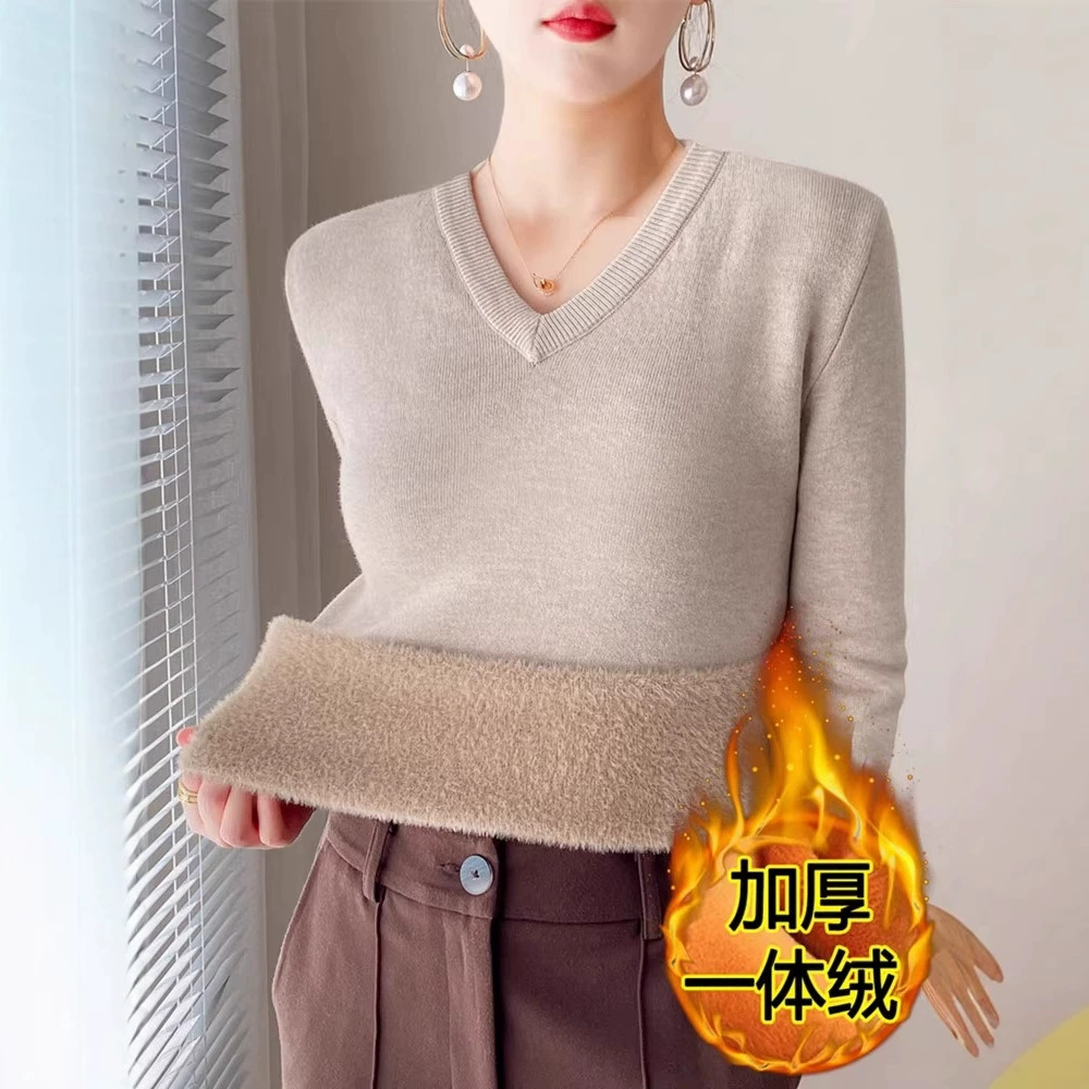 Осенне-зимний трикотаж больших размеров на флисовой подкладке для женщин, утолщенный цельный трикотаж с бархатным дном, тонкий трикотаж с v-образным вырезом и теплым верхом внутри.