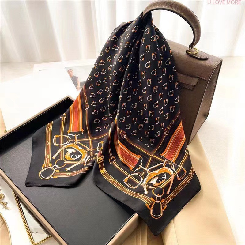 Hebilla de cuero negro