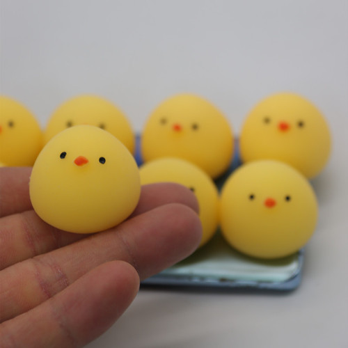 Mini chicken pinching music dumpling chicken cute pet little nose pinching decompression artifact decompression ball children's toys