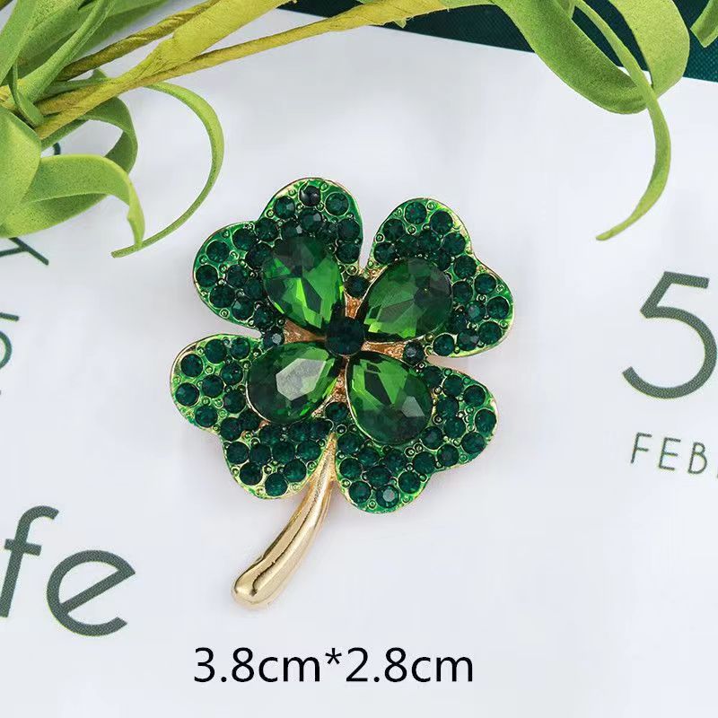 Pastoral Four Leaf Clover Alloy Rhinestone Unisex Corsage display picture 3