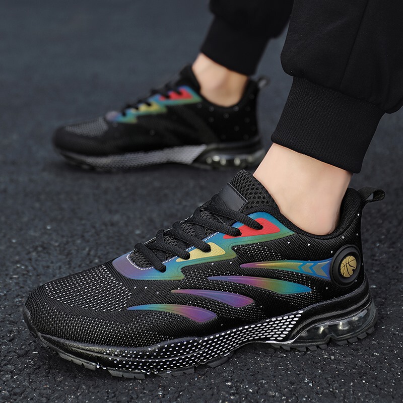 The new sneaker men's shoes new spring and autumn plus size mesh marathon reflective running shoes Mens shoes