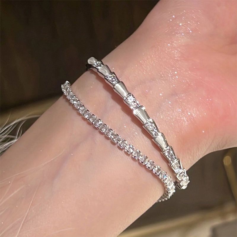Titanium Steel Non-Fading Mother-Of-Pearl Snake-Shaped Bracelet with Sparkling Diamond Texture, Zircon, Ins-Style Light Luxury Open Silver Bracelet Titanium Steel Non-Fading Mother-Of-Pearl Snake-Shaped Bracelet with Sparkling Diamond Texture, Zircon, Ins-Style Light Luxury Open Silver Bracelet
