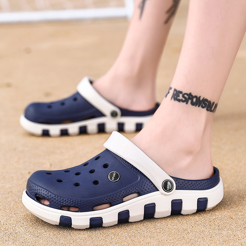 2022 Summer New Men's Beach Shoes Casual Shoes Simple Hole Shoes Men Lightweight Sandals Men Slippers for Outdoor Wear Trendy