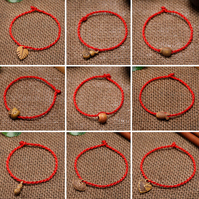 Online shop praise drainage to send customers small red rope bracelet Yiwu small gifts wholesale red rope woven bracelet small commodities