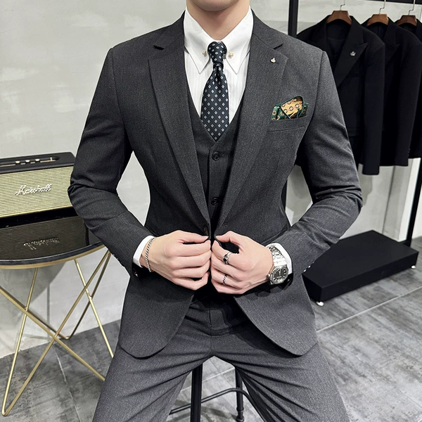 Dark gray set