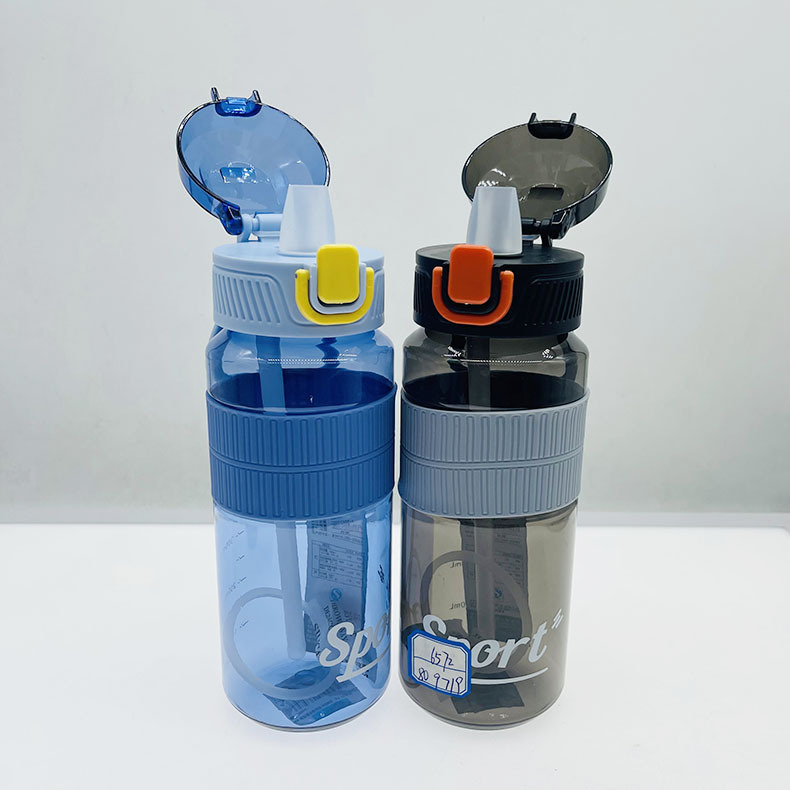 Futong nueva PC plástico estudiante paja taza portátil taza de plástico taza de pico de pato al aire libre de silicona portátil taza de los deportes