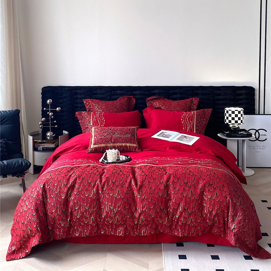 高奢现代风大红婚庆嫁娶陪嫁刺绣床品乔迁喜庆纯棉长绒棉四件套