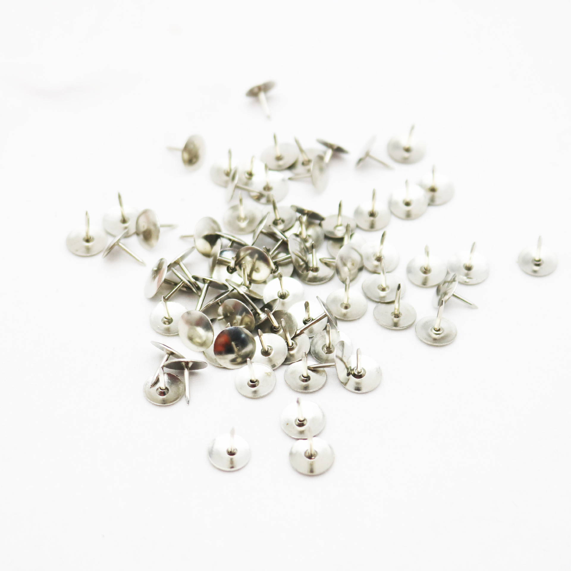 日方牌121图钉 圆帽图钉 圆头图钉金属图钉钉 圆帽图钉一小