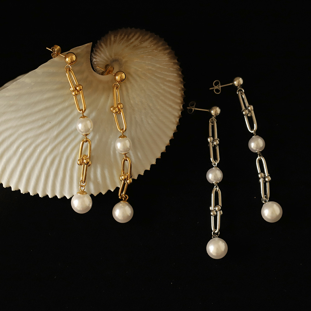 Stainless Steel Horseshoe Buckle Pearl Earrings