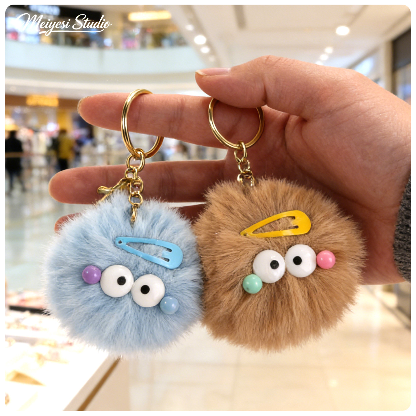 Original fealdad bola de carbón llavero de dibujos animados muñeca de peluche bolsos de estudiantes colgante accesorios llavero regalo