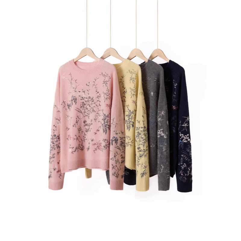 2025 New Plant and Flower Embroider Round Neck Wool Blend Knitwear Pullover Knitwear for Middle-Aged Women Plus Size Autumn and Winter