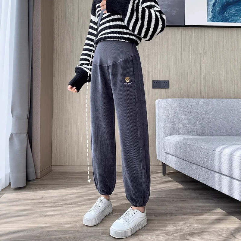 High-waisted corduroy maternity jogger pants with vertical stripes, slimming effect, soft, with bear embroidery, casual long pants for pregnant women High-waisted corduroy maternity jogger pants with vertical stripes, slimming effect, soft, with bear embroidery, casual long pants for pregnant women