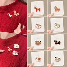 2026新款马年胸针卡通徽章女生肖别针新年氛围感饰品可爱个性配饰