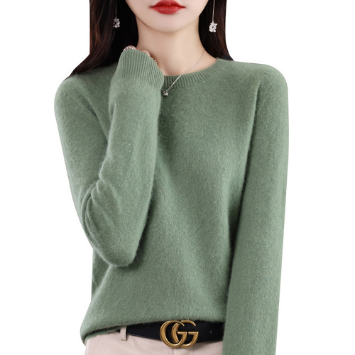 Autumn new arrival: seamless women's crewneck loose-fit long-sleeved sweater—knitted base layer top.